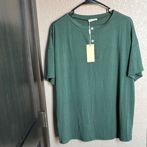 Elegant Green Women's Pajama Set